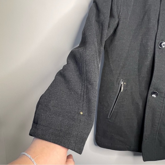 Megamod cashmere grey button front peacoat made in Turkey size medium - Picture 3 of 13